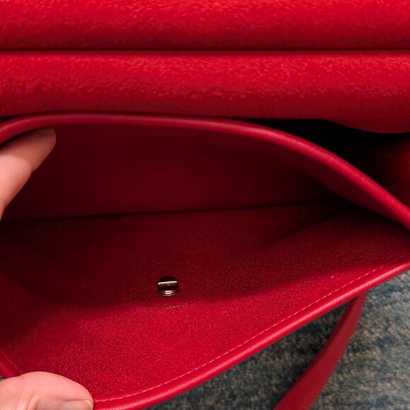 Vintage Coach Willis Bag - Red with Silver Hardware - Picture 9 of 14